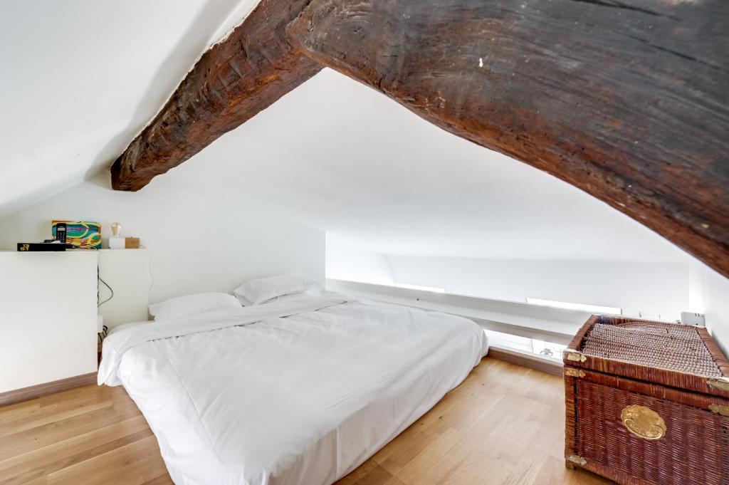 Châtelet, rue de la Ferronnerie - ID 161 - 5