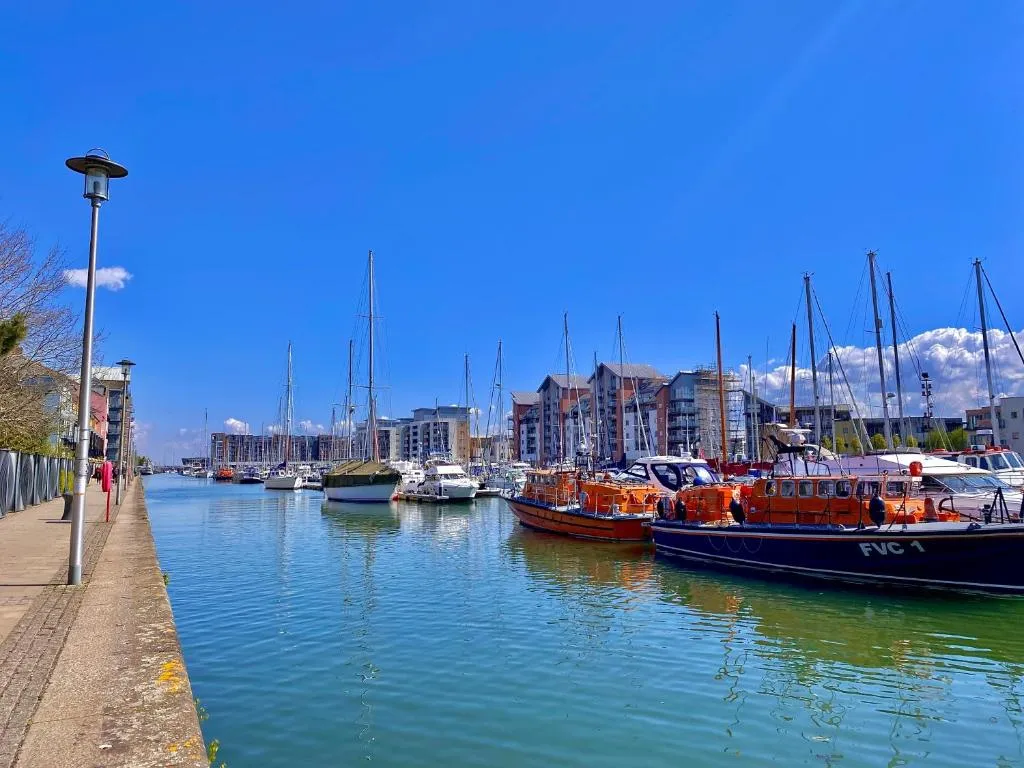 Go2 Portishead Marina Hotel, hotel v destinaci Portishead