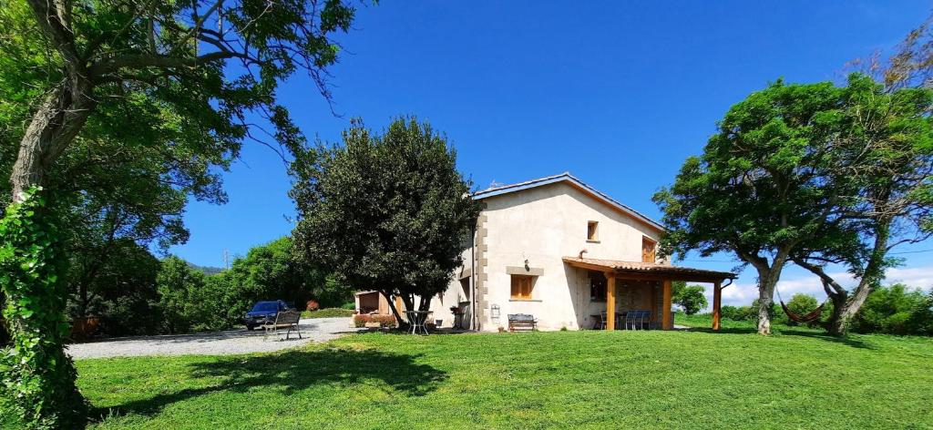 House with 4 bedrooms in Las Masias de Voltrega with wonderful mountain view private pool furnished garden