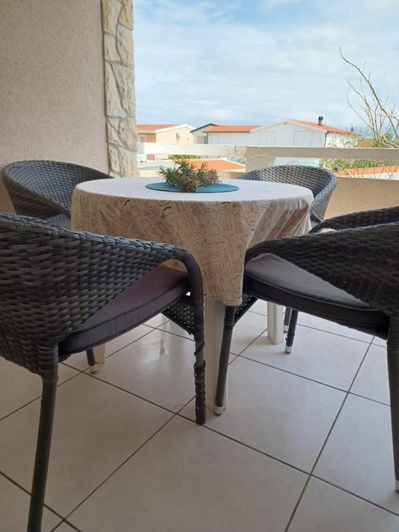 Doana Apartments photo