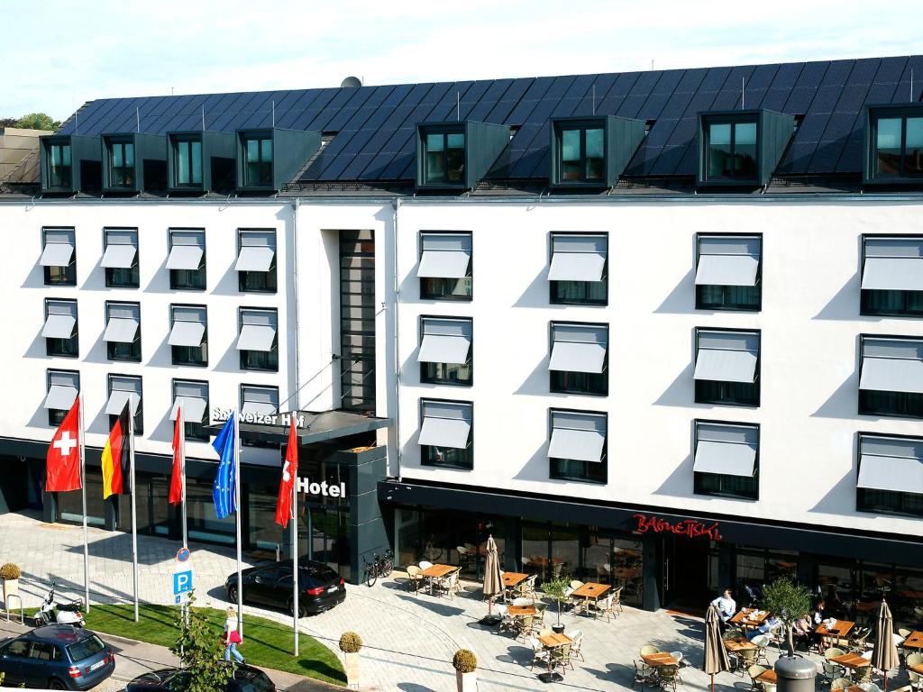 Hotel Schweizer Hof photo