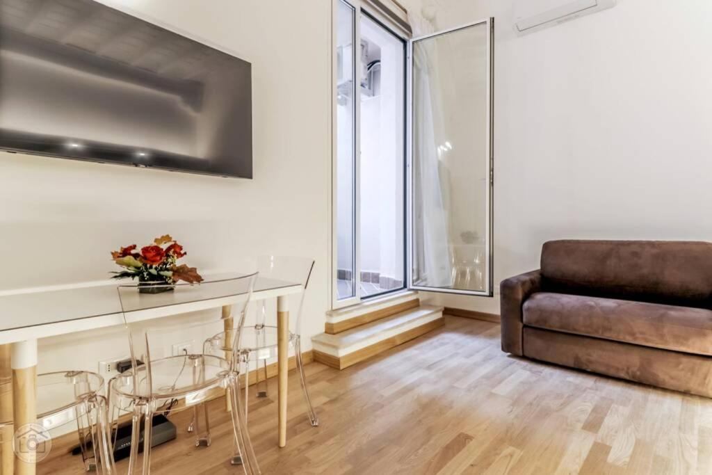 NAVONA luxury loft with terrace - 3