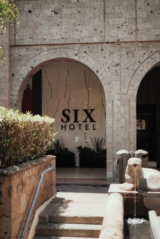 Six Hotel Guadalajara Degollado photo