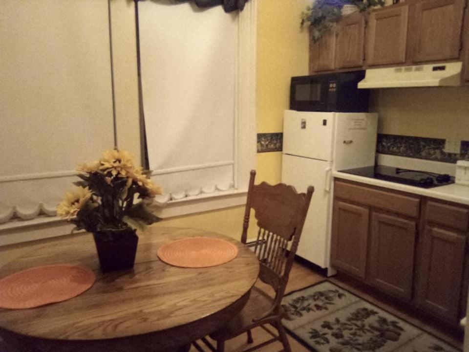 The Carriage House Inn photo