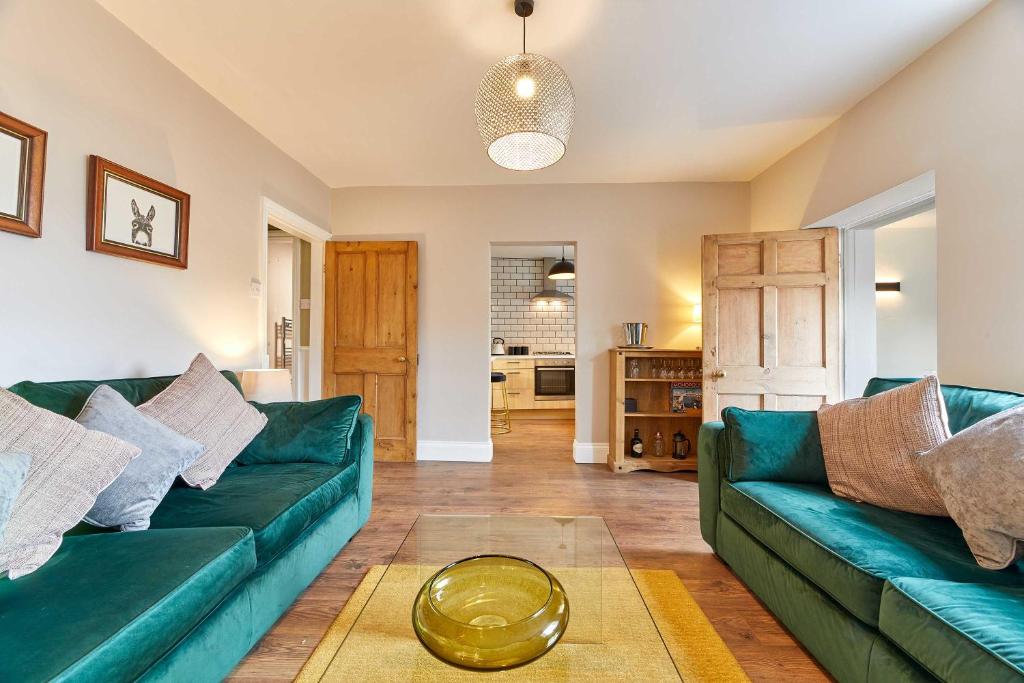 Host & Stay - The Blacksmiths, Warkworth