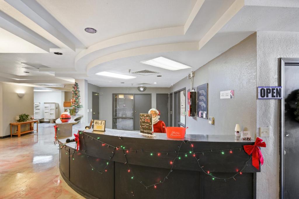 OYO Hotel Edmond - University of Central Oklahoma photo