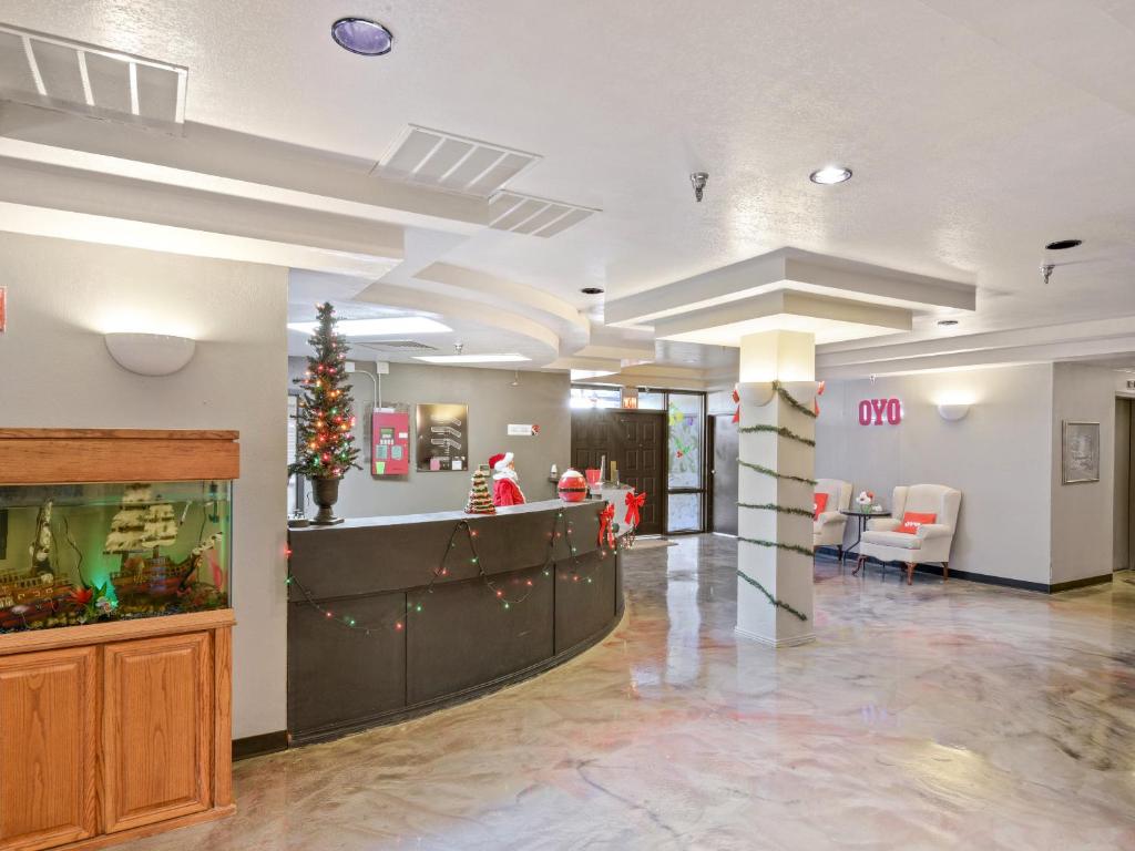 OYO Hotel Edmond - University of Central Oklahoma photo