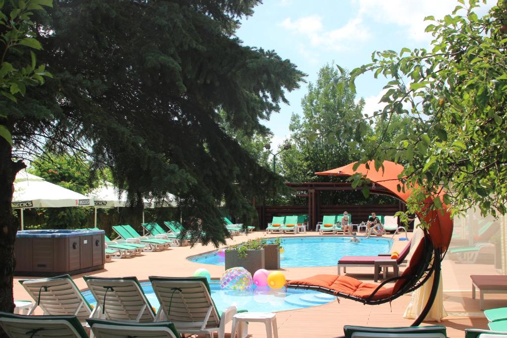 C&C Karo Resort photo
