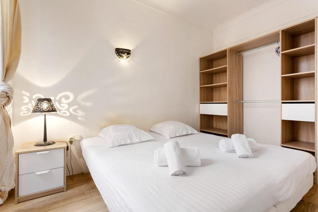Magical Apartment - 3