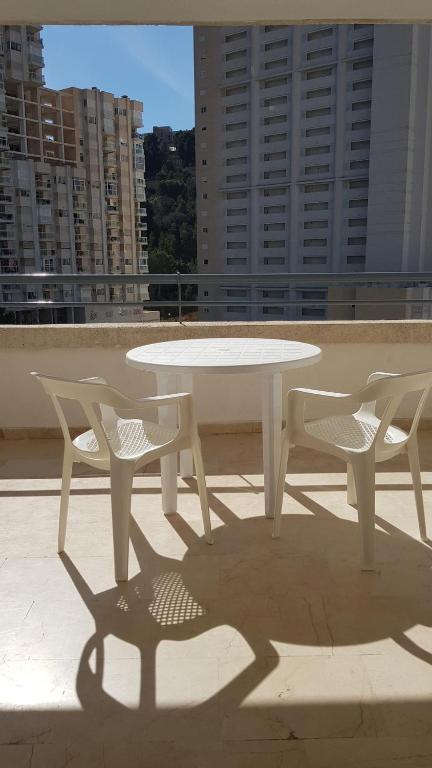 Torres Gardens-Fincas Benidorm — Hotel building in Benidorm, Valencian Community