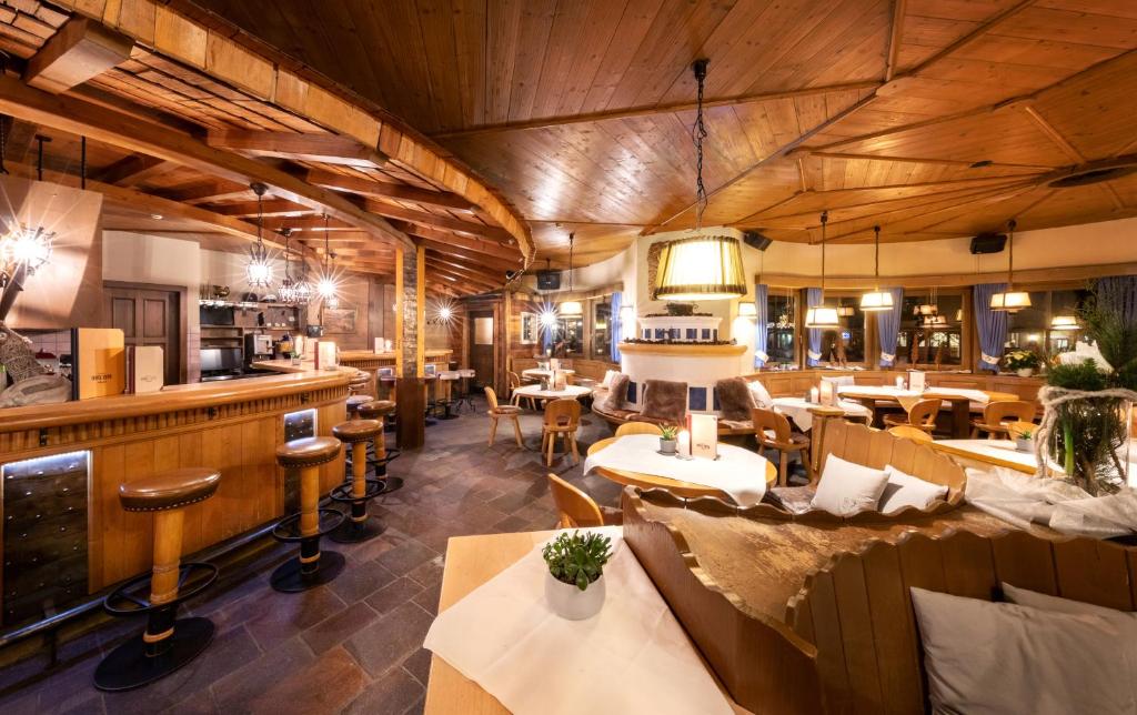 Restaurant, Hotel Latini in Zell Am See