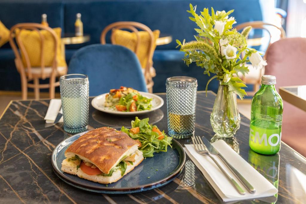 Holiday Inn Paris Gare Montparnasse Photo 45