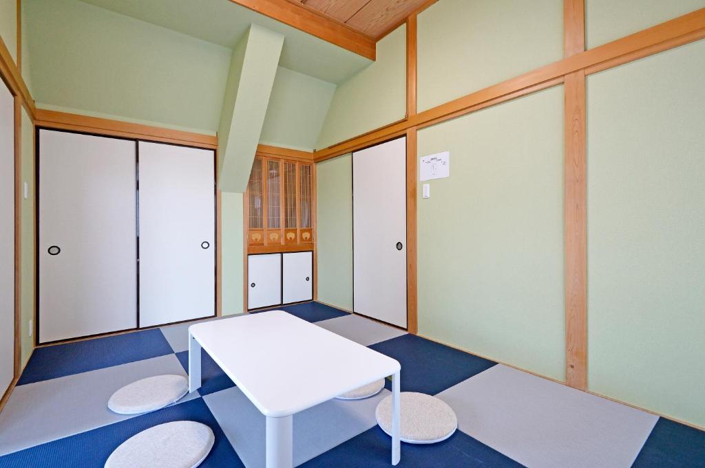 Oji Natural Cosy House