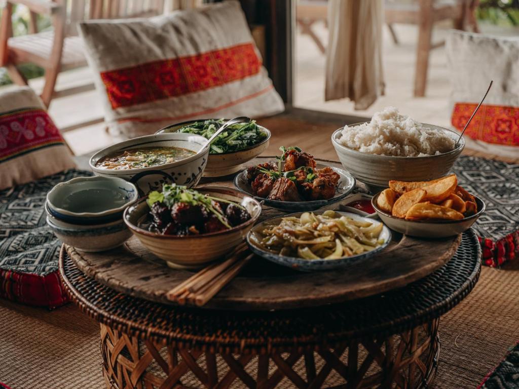 Đồ ăn và thức uống