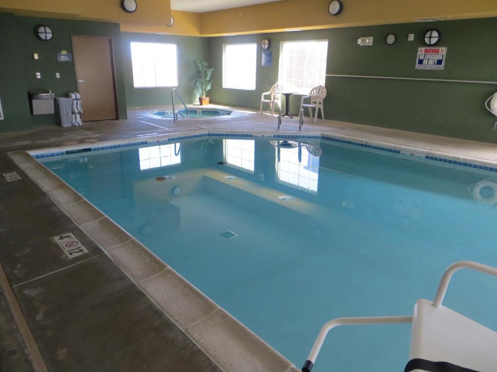 Days Inn by Wyndham Ellis photo