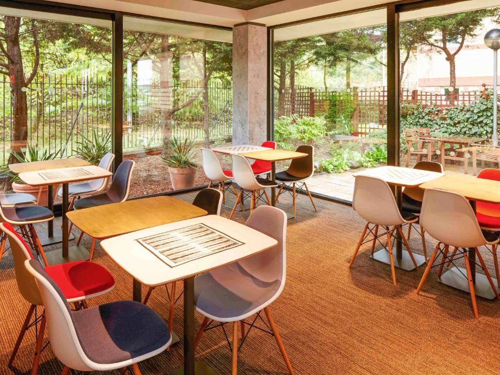 Ibis London Thurrock M25 Hotel photo 6