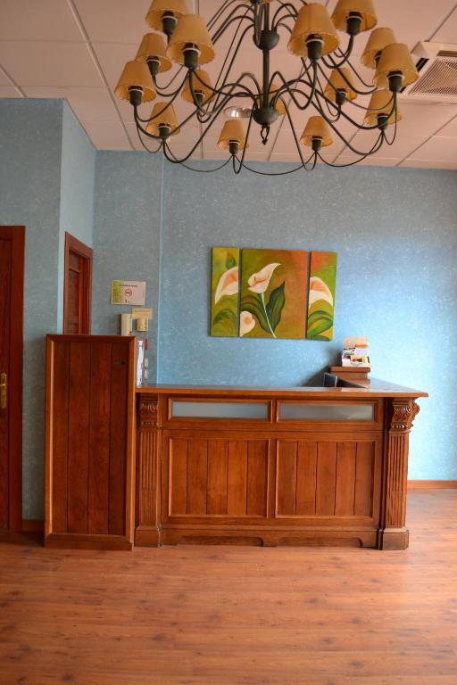 Hostal Quevedo photo