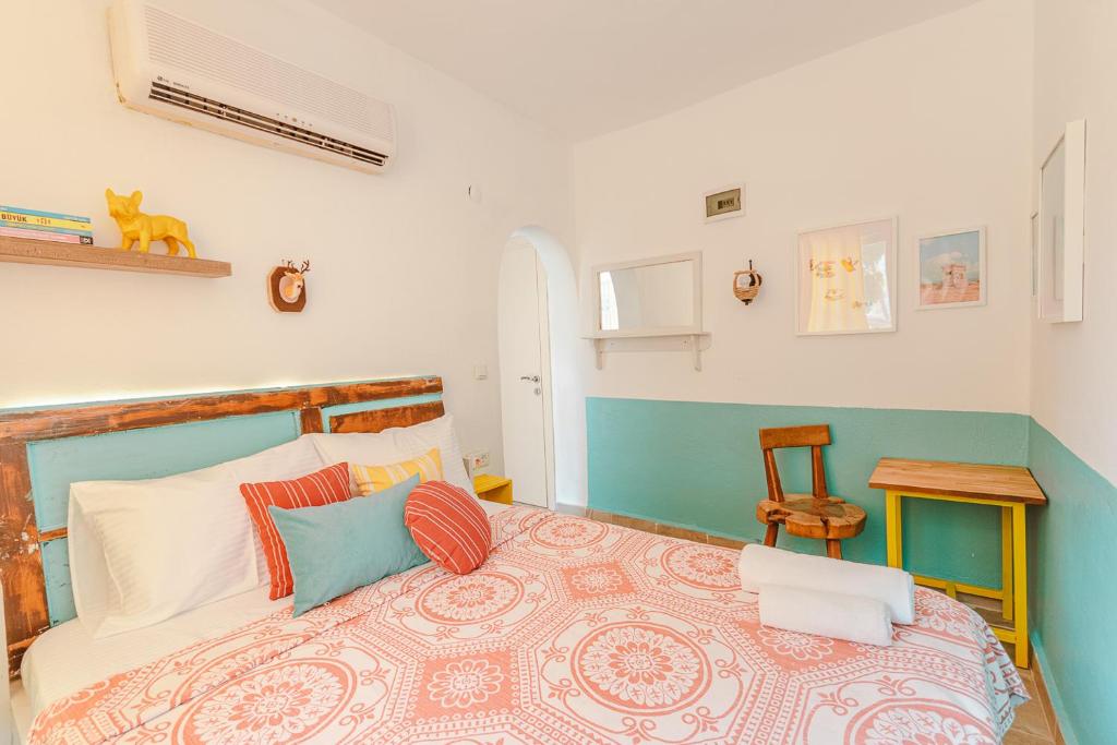 Kuytu Terrace Bed and Breakfast photo
