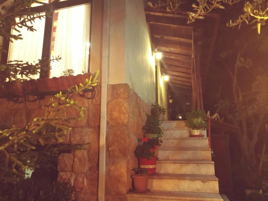 oniron, hotel in Sidhirókastron