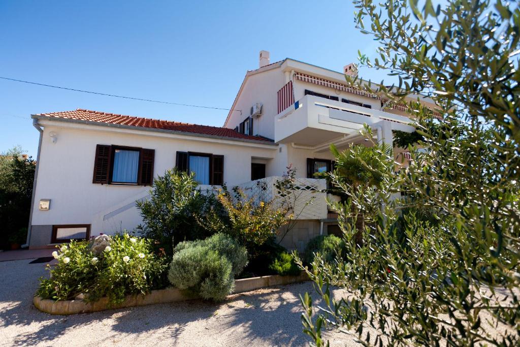 Apartment Nikolina, Punat