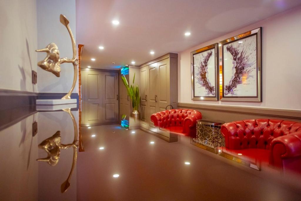 S3 King Residence photo