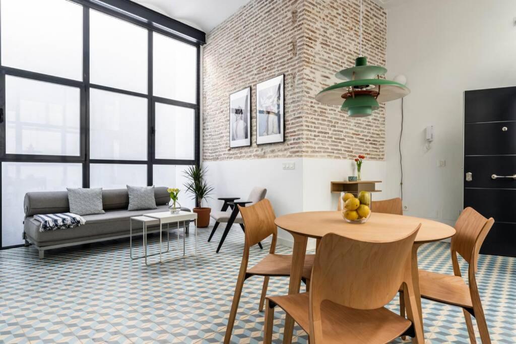 Pop Art, Alameda de Hercules,loft Casco Antiguo, Sevilla