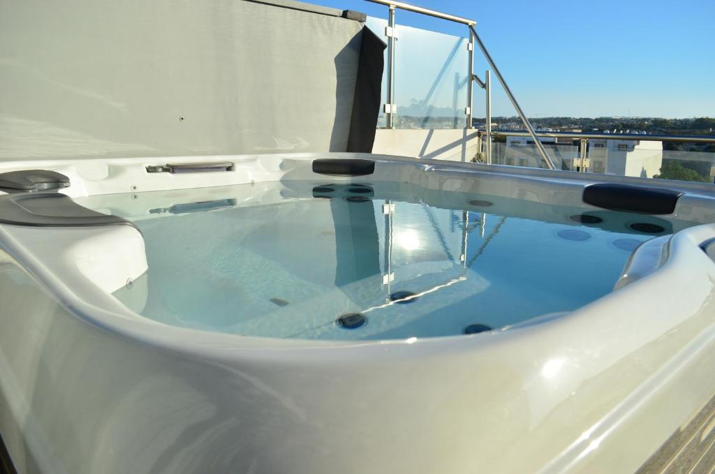 Paramount Bay Penthouse photo