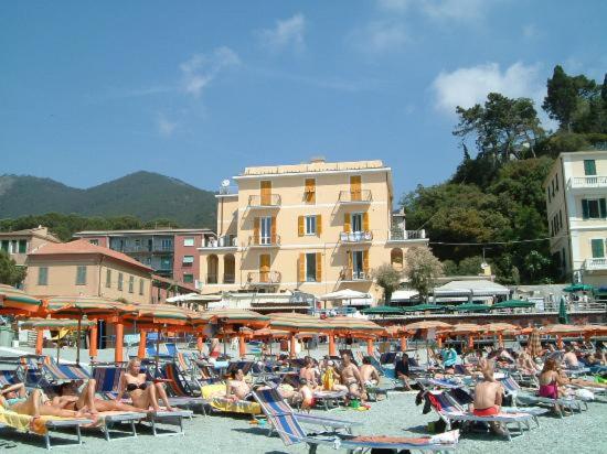 Hotel La Spiaggia photo
