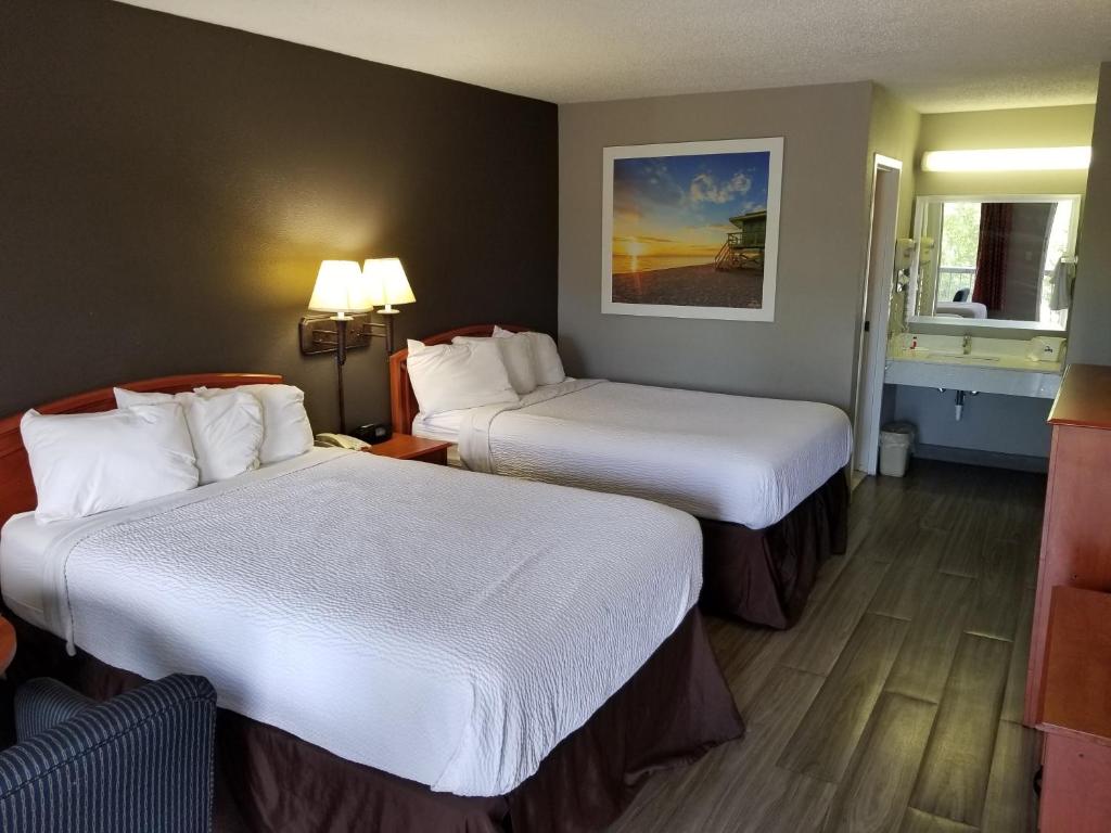 Days Inn By Wyndham Wilson Photo 14