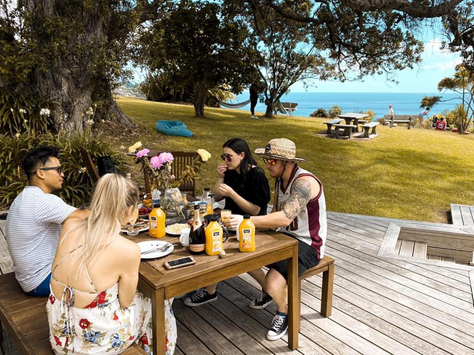 Waiheke Backpackers Hostel photo