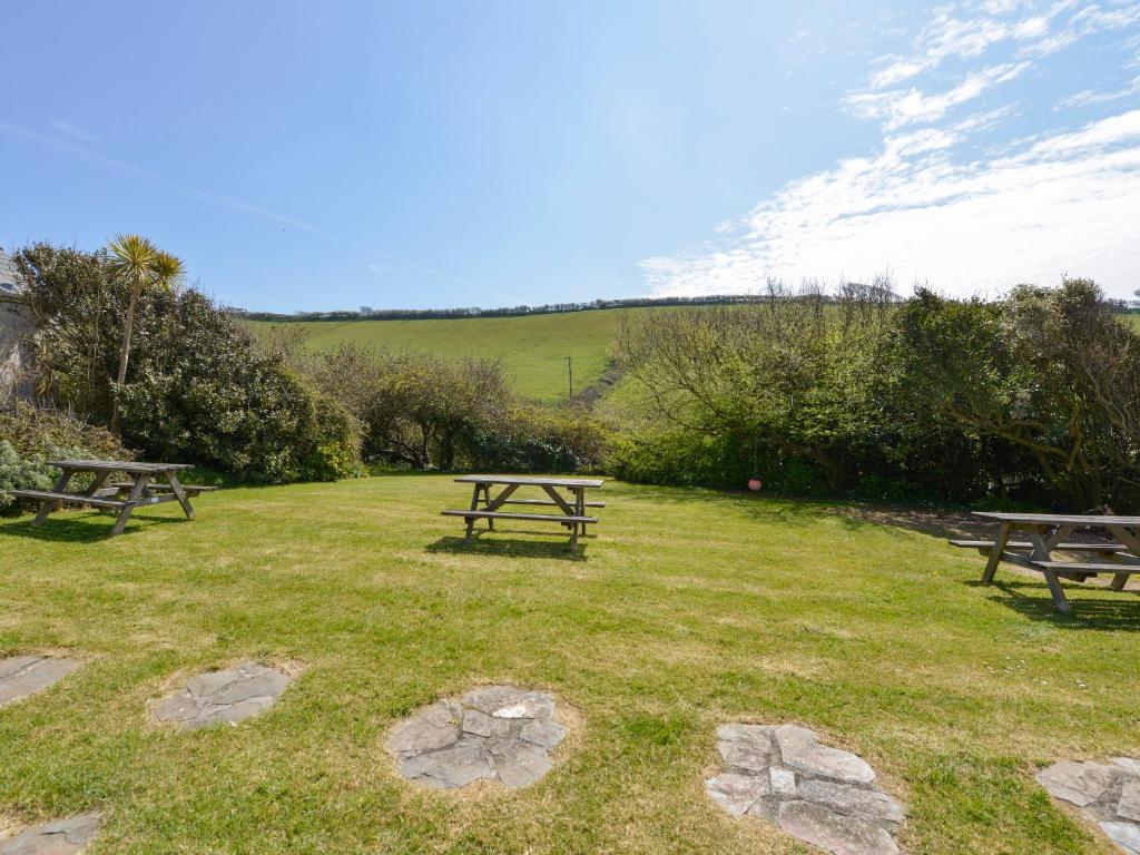 2 Brook Cottages, Hope Cove photo 8