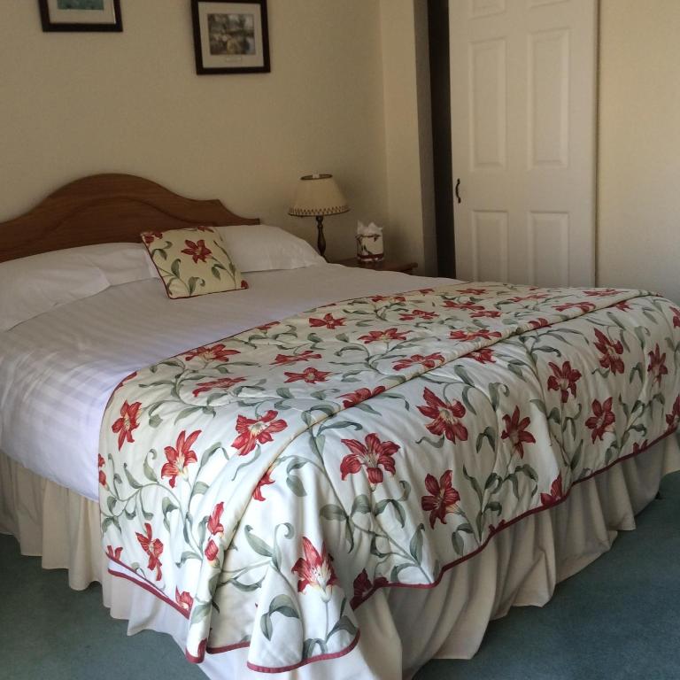 Whashton Springs Farm photo
