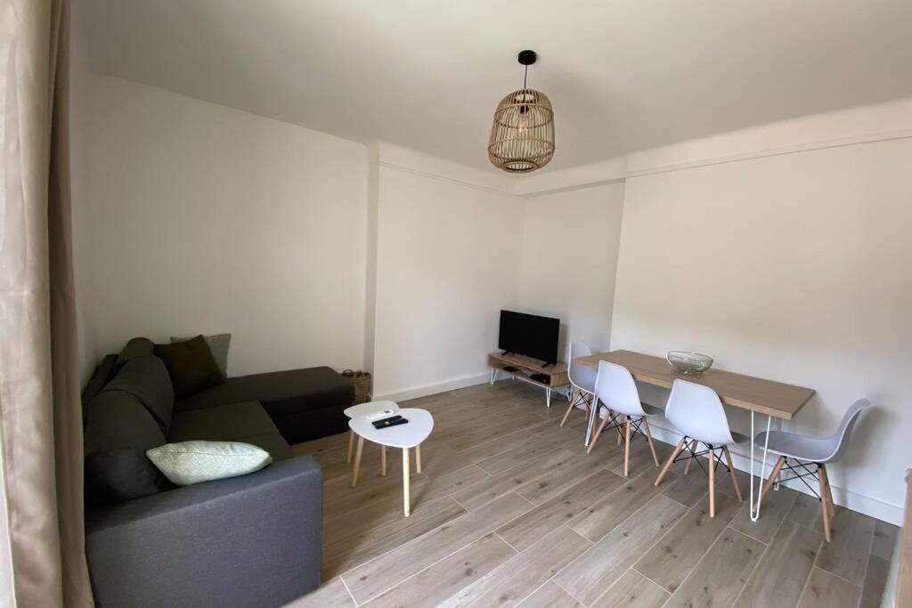 Ajaccio magnifique T2 neuf 40m2 avec balcon au Trottel 4 couchages wifi Clim parking plage à pieds 100m - 5
