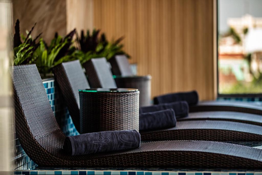 ホテル タンマイ (Hotel Thanh Mai) スイミングプール