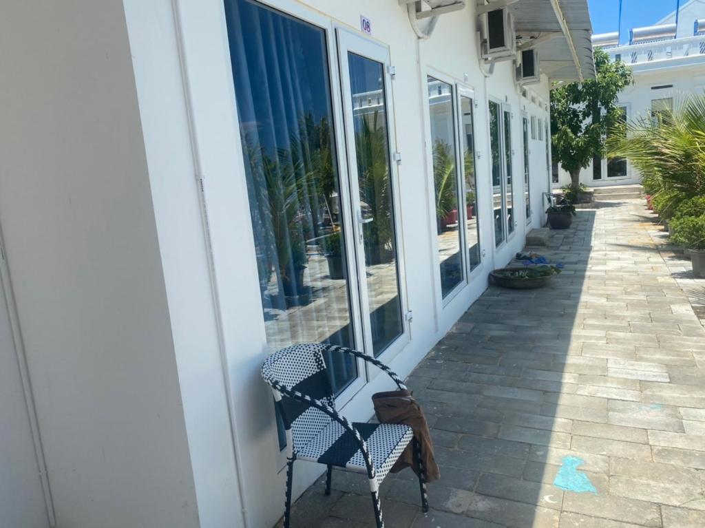 WINDYHILLS HOTEL