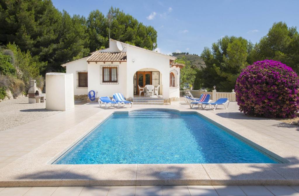 Villa Empedrola - 1