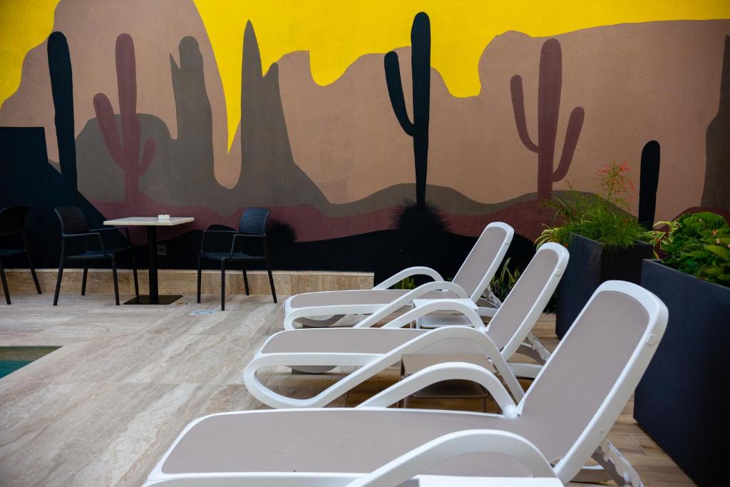 スイミングプール