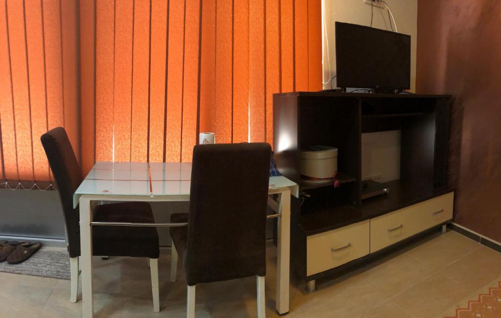 Avio Apartments photo