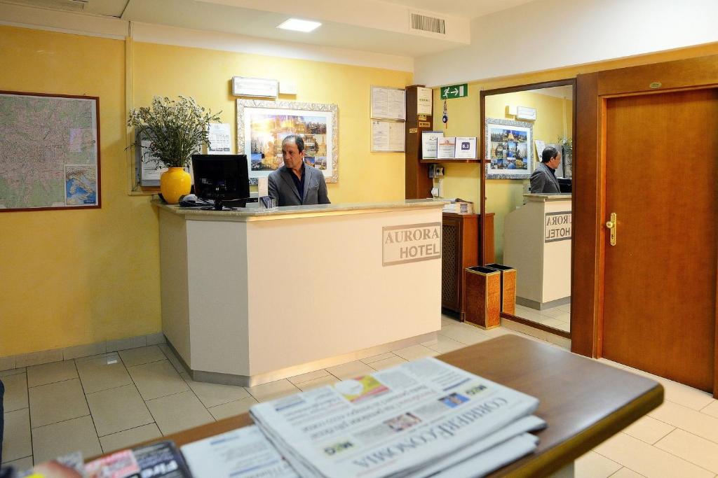 Hotel Aurora photo