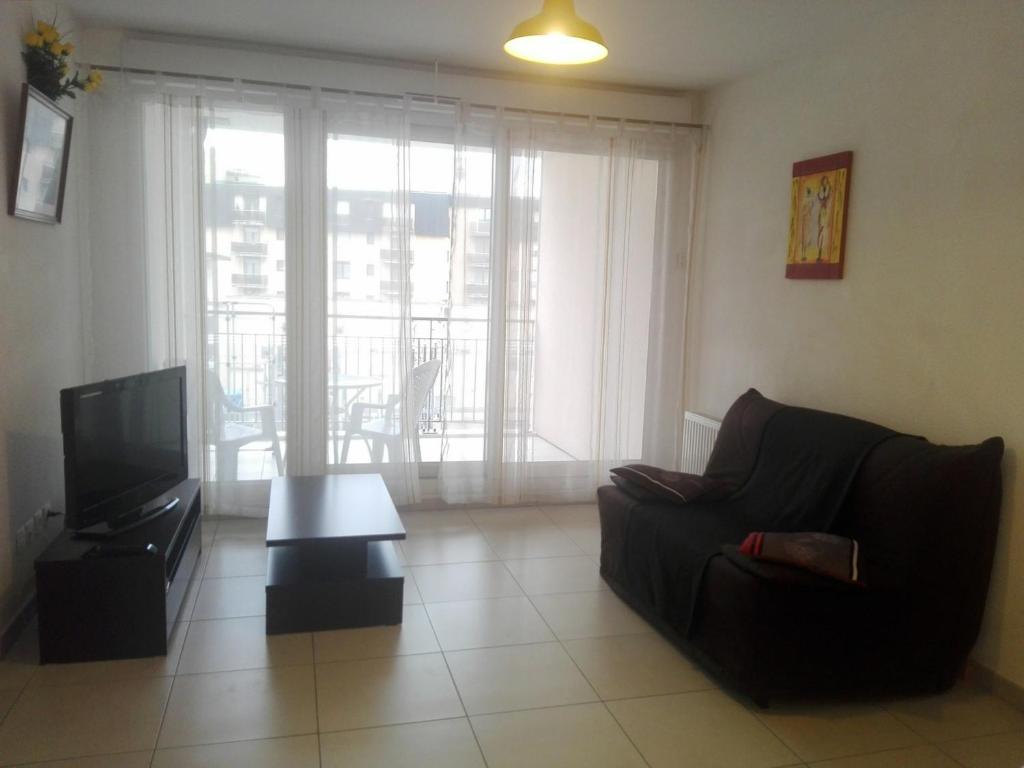 Appartement Aix-les-Bains, 2 pièces, 2 personnes - FR-1-555-14
