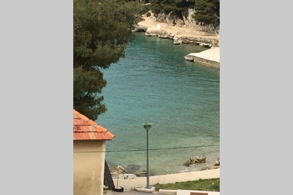 just on the beach 'Zamalin', Tribunj