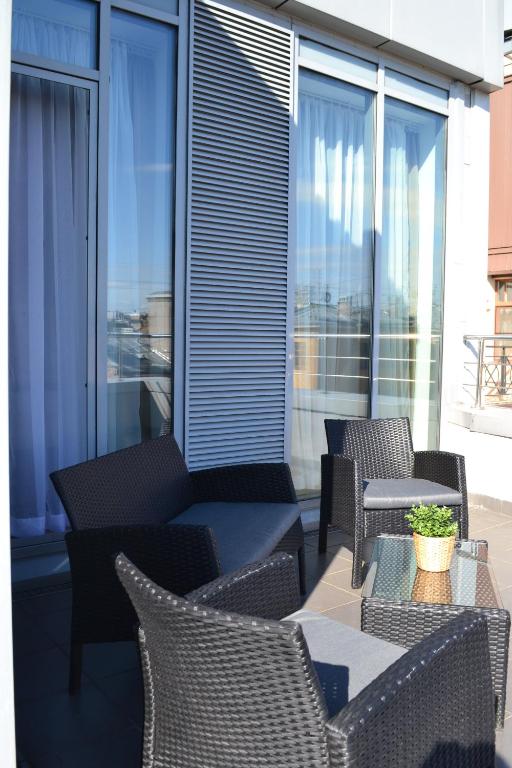 Harbor Club Hotel photo