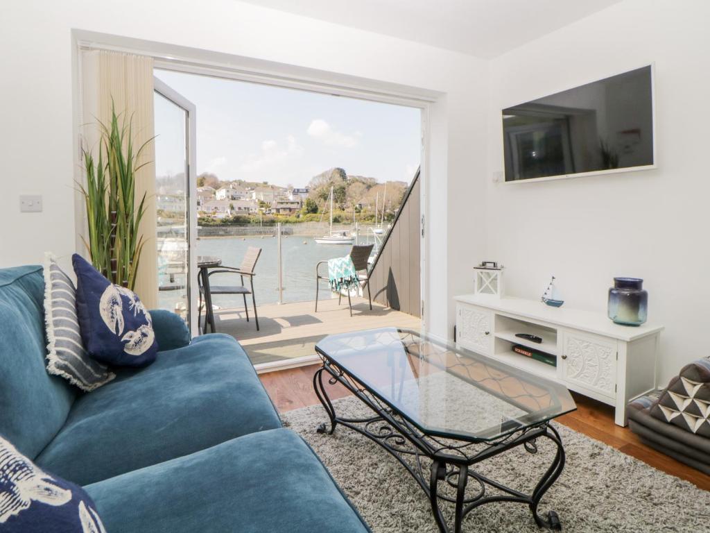 2 Beach Cottage - photo 2