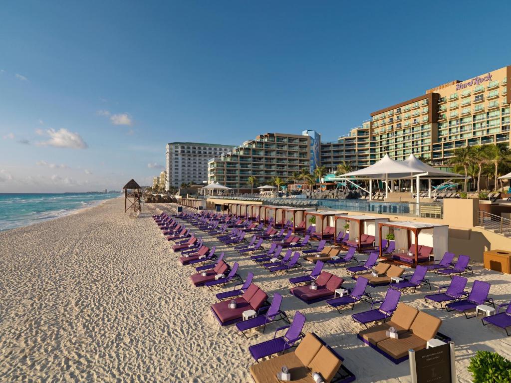 Exterior view, Hard Rock Hotel Cancun All Inclusive in Cancun