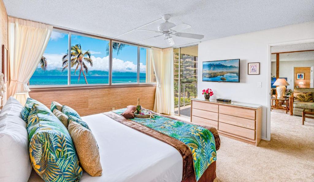 Royal Kahana 309