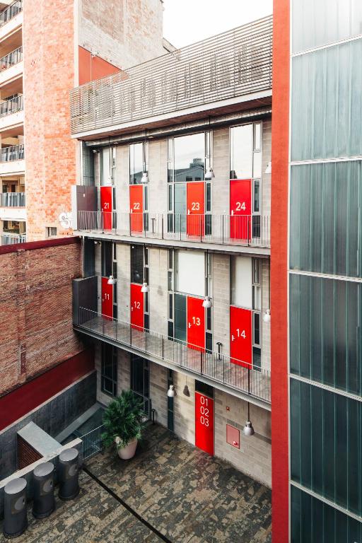 Barcelona Apartment Republica - 4