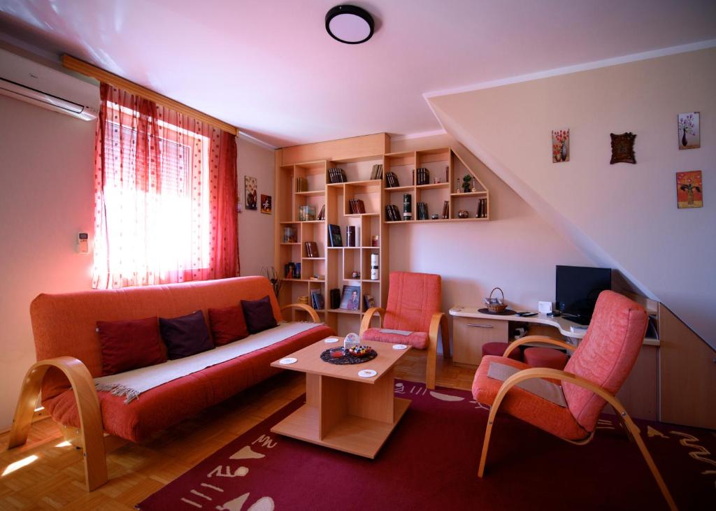 Apartman 23, Lazarevac
