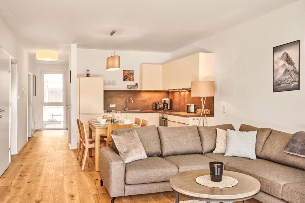 Adler Lodge D2 by AA Holiday Homes - 4