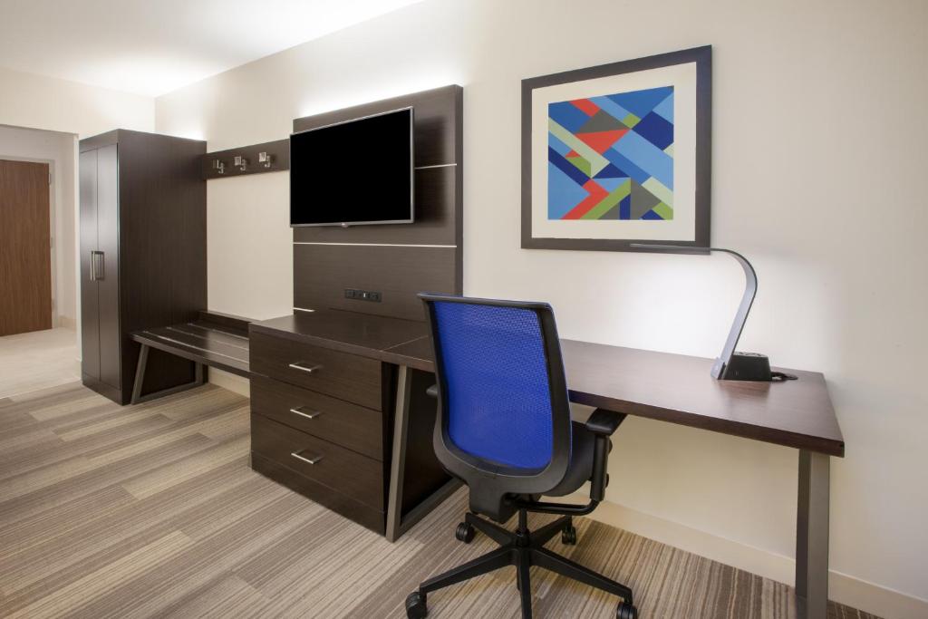 Holiday Inn Express and Suites Burley photo
