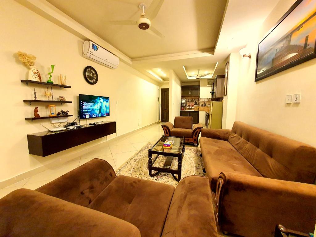 The Millenial Apartments & Suites Bahria Town photo